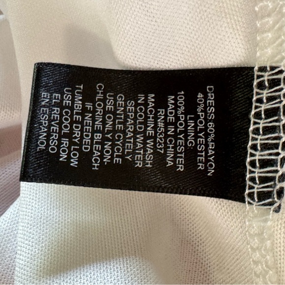 mlle gabriella Pink Floral Halter Maxi Dress Sz M Bin P - Picture 11 of 12